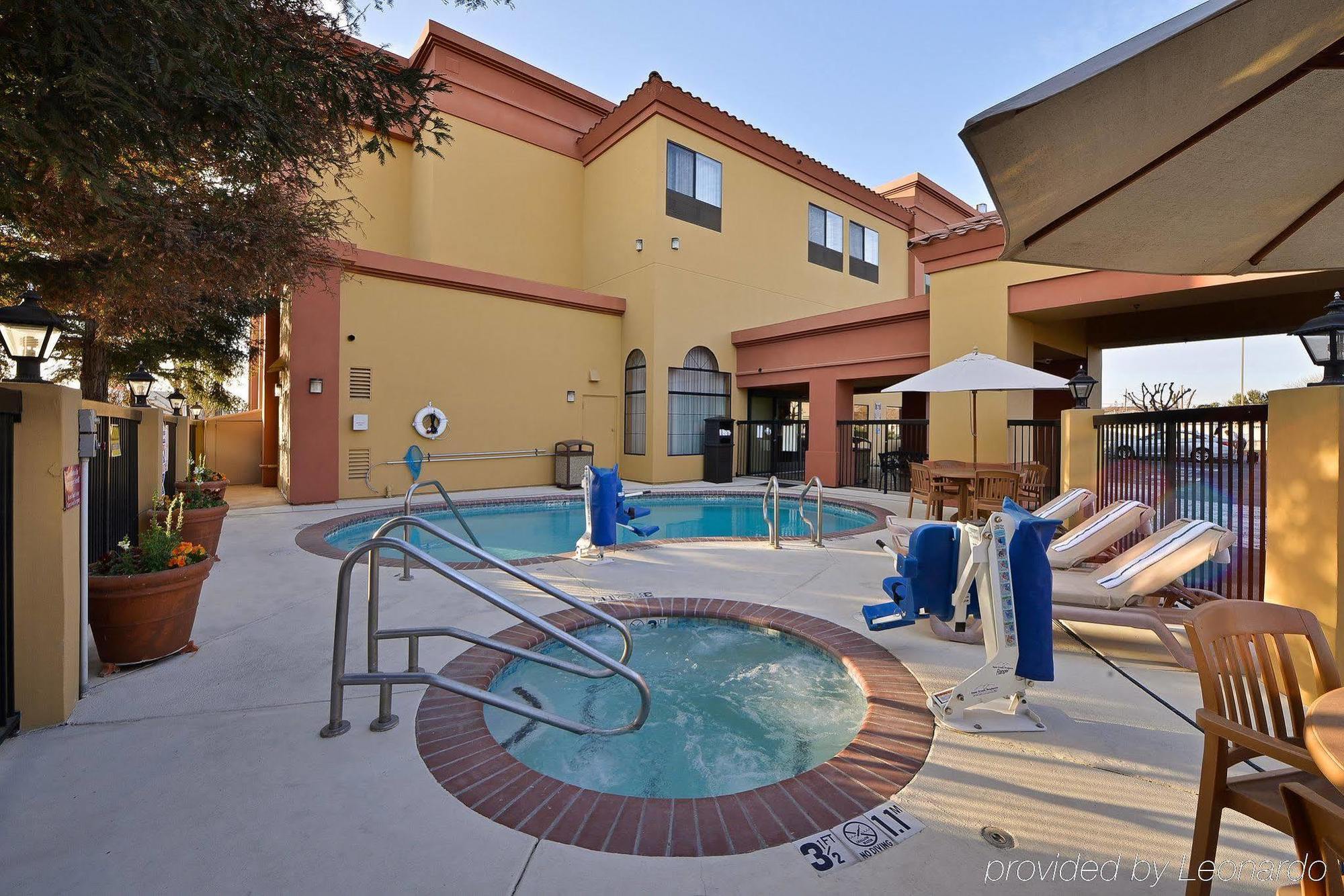 Best Western Plus Fresno Inn Extérieur photo