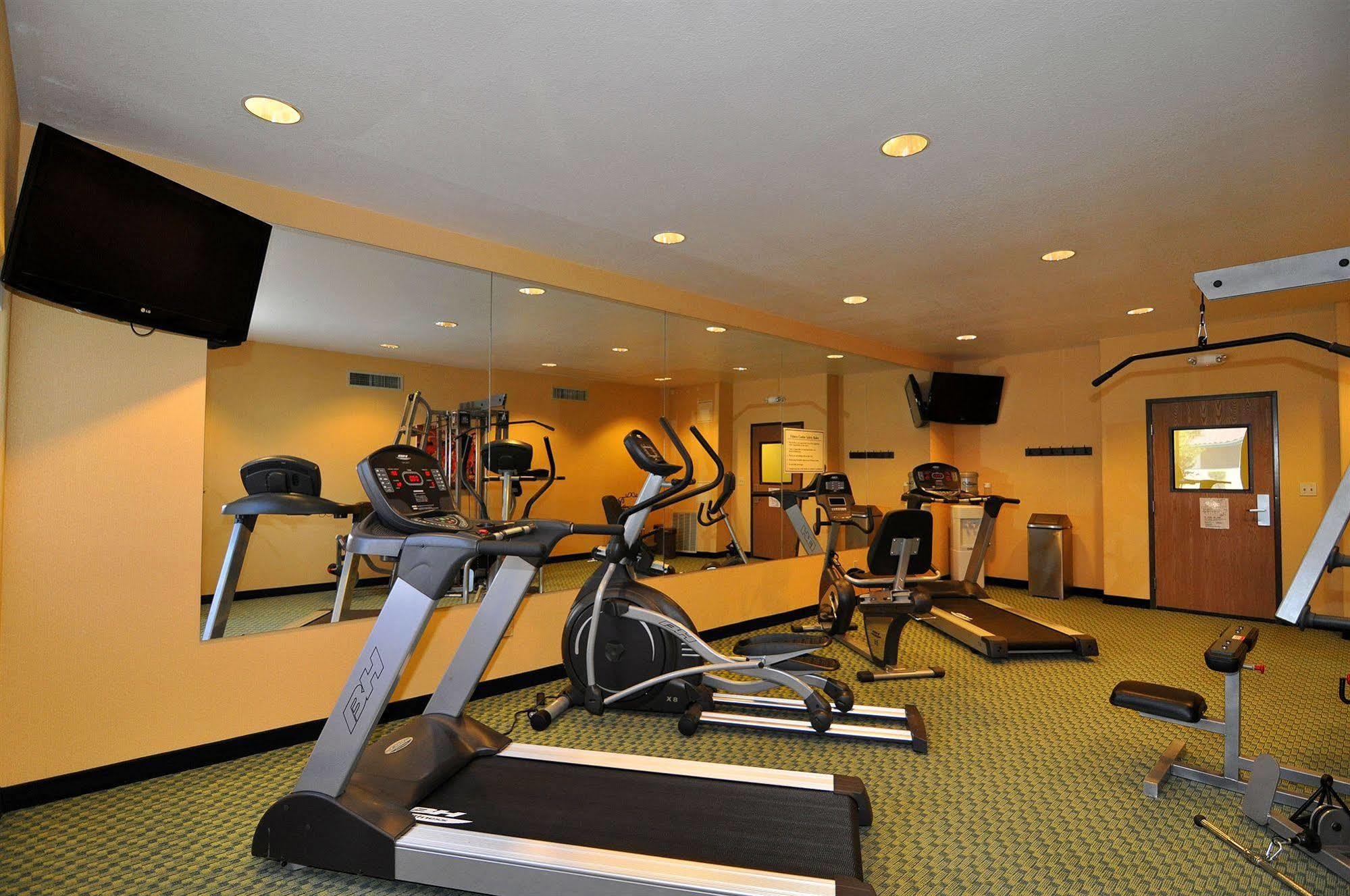 Best Western Plus Fresno Inn Extérieur photo