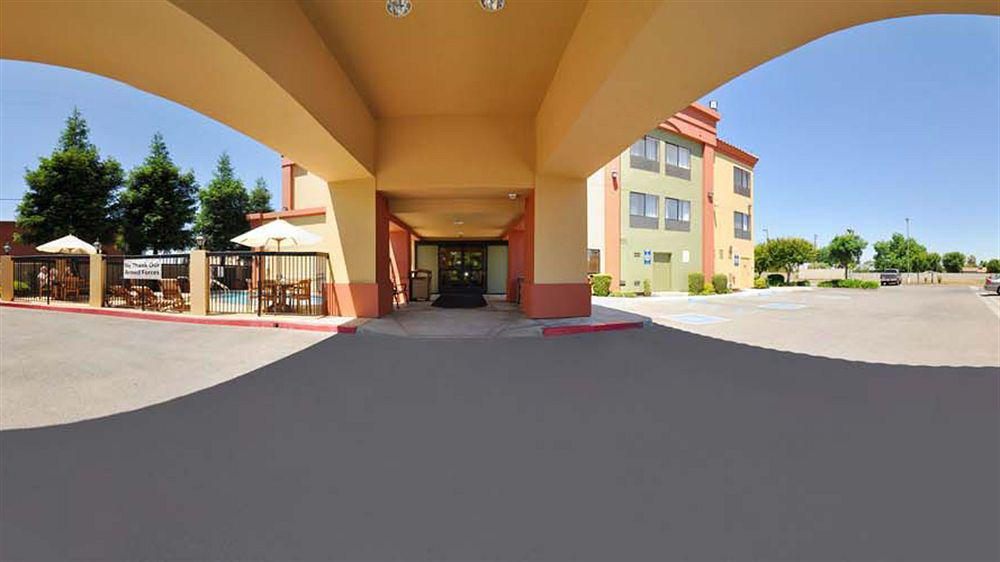 Best Western Plus Fresno Inn Extérieur photo