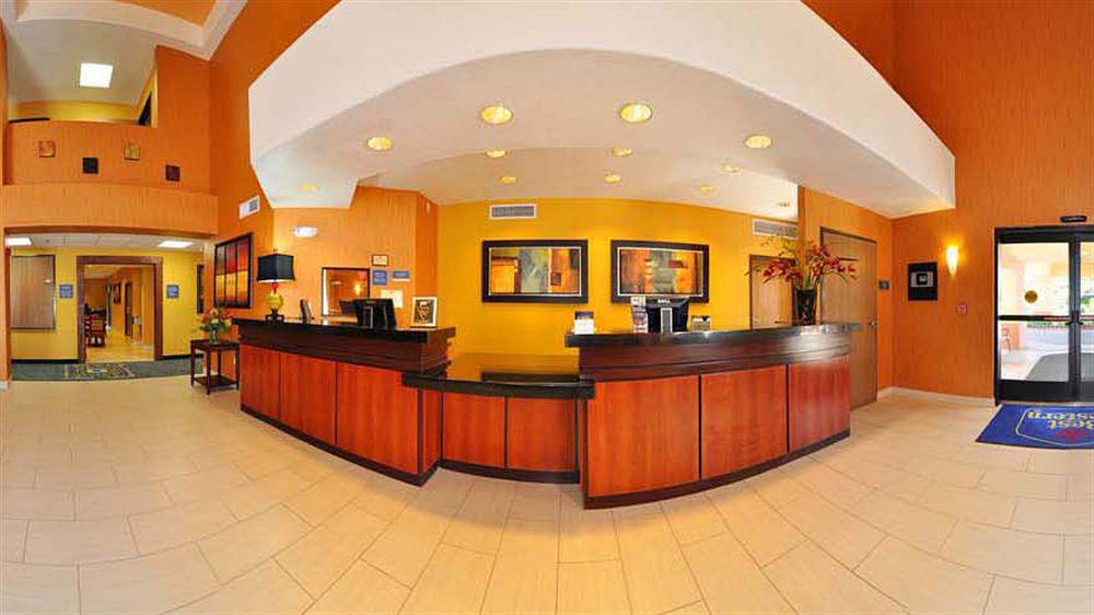 Best Western Plus Fresno Inn Extérieur photo
